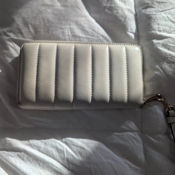 Coach Pebble Leather Chaise Crossbody NWT & Coach Accordion Zip Around Wallet - Picture 14 of 14